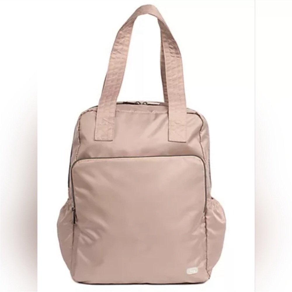 Lug Ranger XL Tote in Sand - Picture 3 of 3